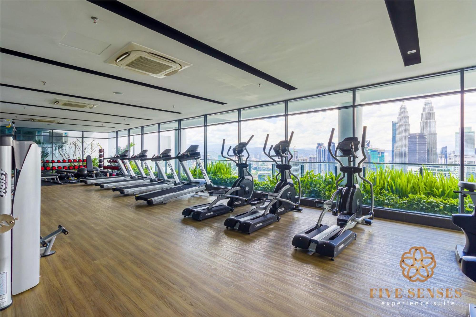The Colony & The Luxe Signature Suites, Klcc Куала-Лумпур Экстерьер фото